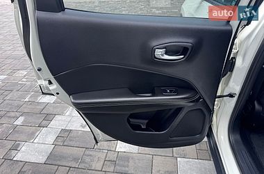 Внедорожник / Кроссовер Jeep Compass 2017 в Ровно