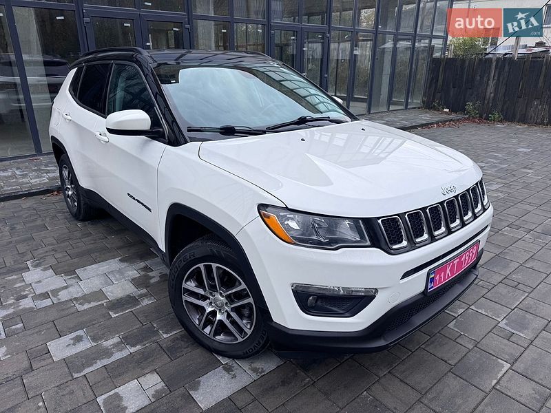 Внедорожник / Кроссовер Jeep Compass 2017 в Ровно