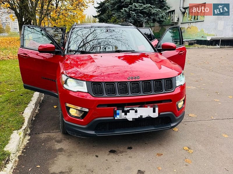 Внедорожник / Кроссовер Jeep Compass 2020 в Ровно