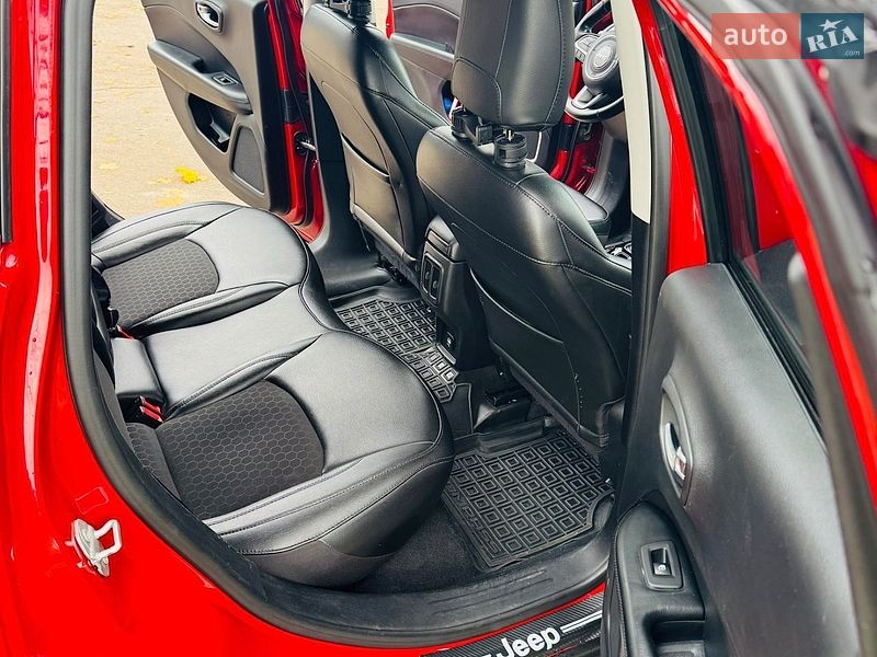 Внедорожник / Кроссовер Jeep Compass 2020 в Ровно