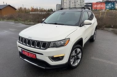 Внедорожник / Кроссовер Jeep Compass 2018 в Киеве