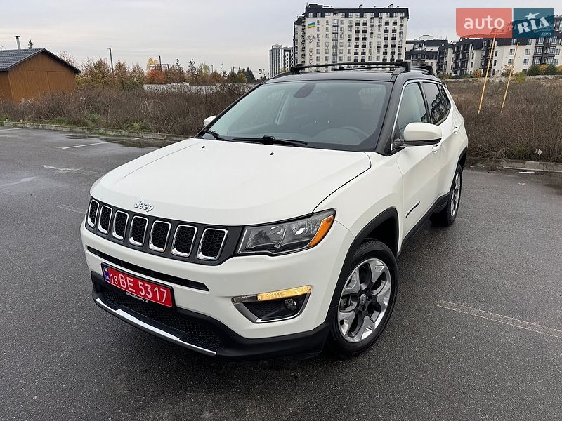 Внедорожник / Кроссовер Jeep Compass 2018 в Киеве