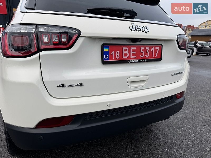 Внедорожник / Кроссовер Jeep Compass 2018 в Киеве