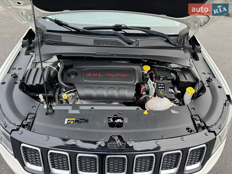 Внедорожник / Кроссовер Jeep Compass 2018 в Киеве