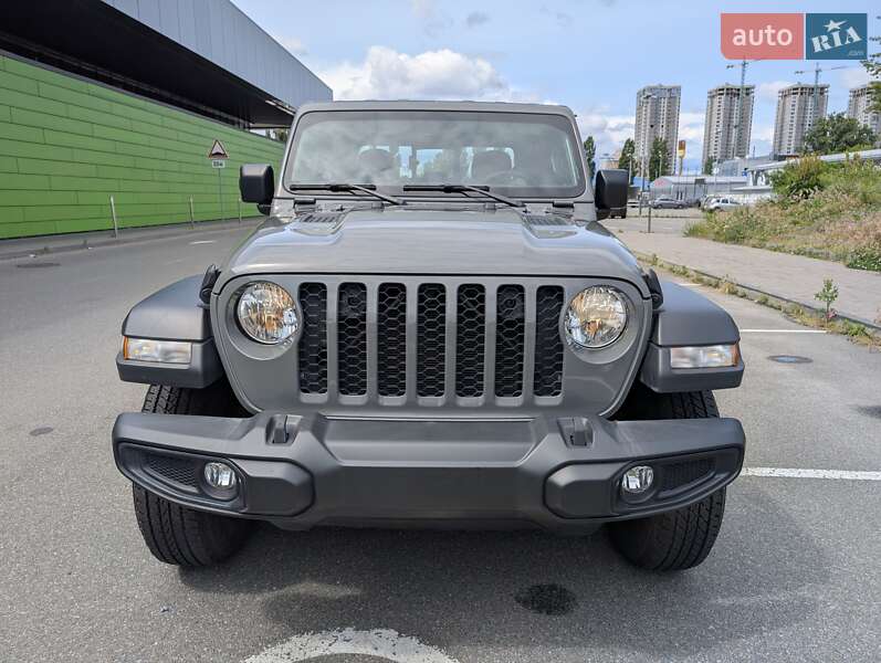 Пикап Jeep Gladiator 2022 в Киеве