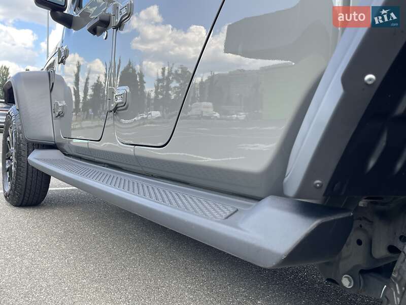 Пикап Jeep Gladiator 2022 в Киеве