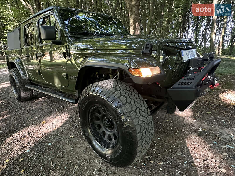 Пикап Jeep Gladiator 2021 в Львове