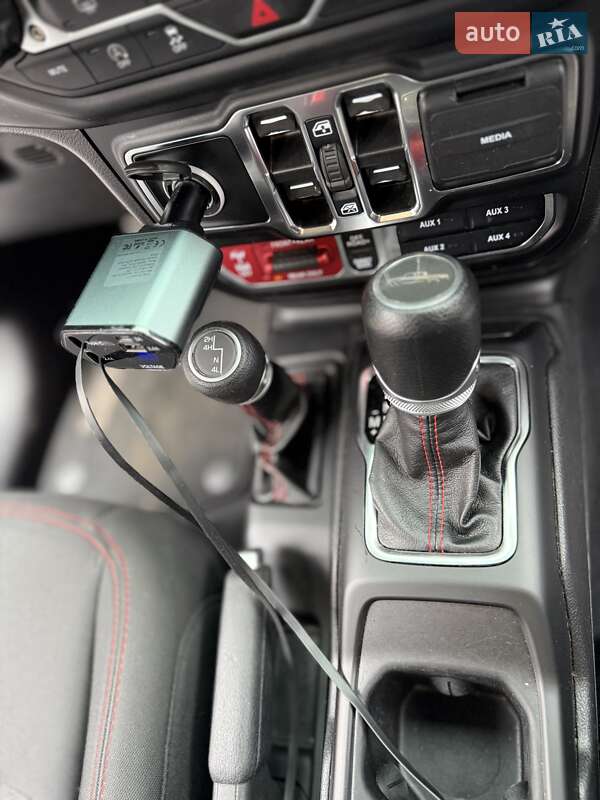 Пикап Jeep Gladiator 2022 в Киеве фото 17 Пикап Jeep Gladiator 2022 в Киеве