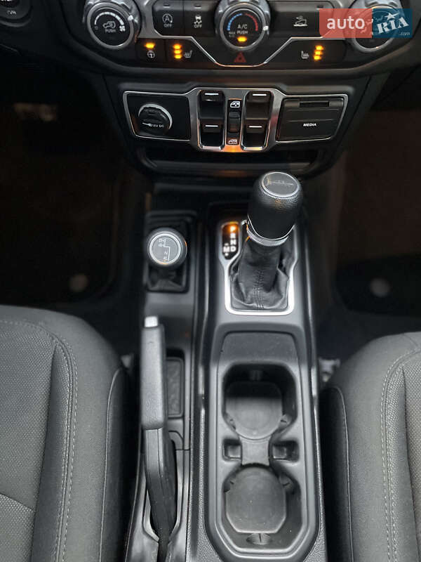 Пикап Jeep Gladiator 2019 в Киеве