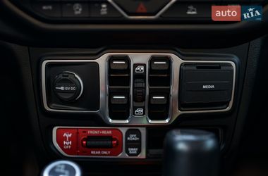 Пікап Jeep Gladiator 2022 в Львові фото 39 Пікап Jeep Gladiator 2022 в Львові