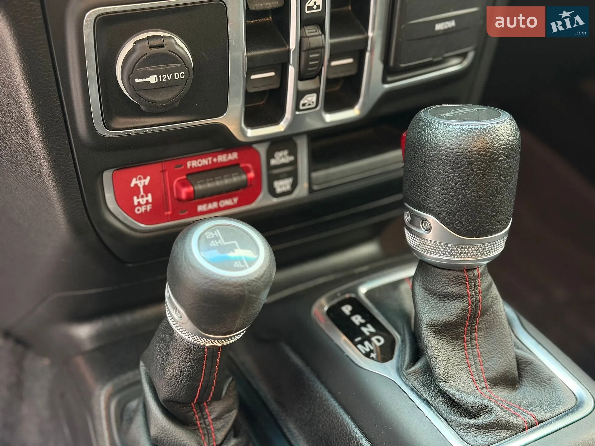 2020 Jeep Gladiator - мініатюра 21