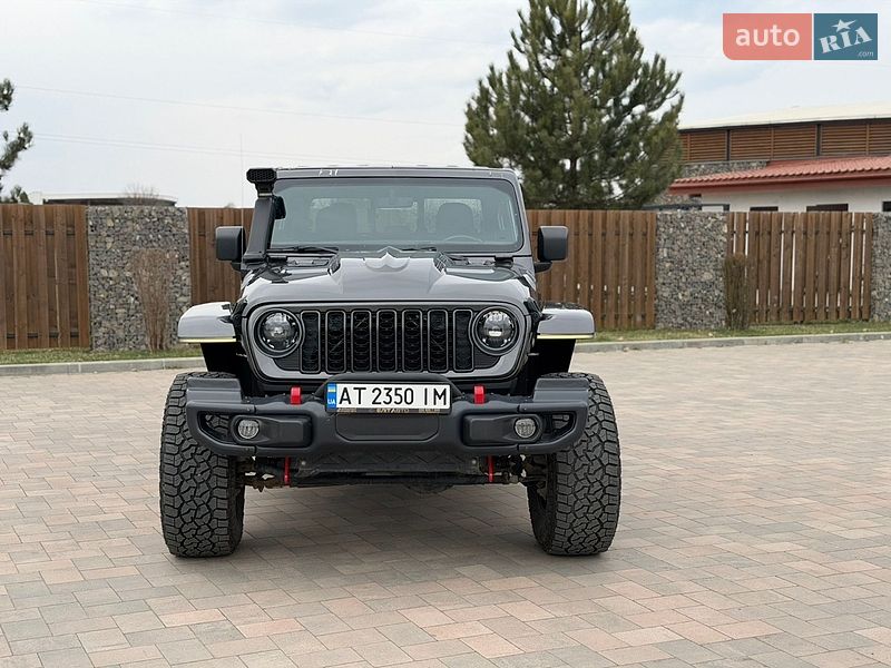 Пікап Jeep Gladiator 2020 в Івано-Франківську