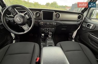 Пікап Jeep Gladiator 2021 в Львові