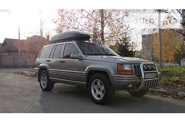 Позашляховик / Кросовер Jeep Grand Cherokee 1995 в Івано-Франківську