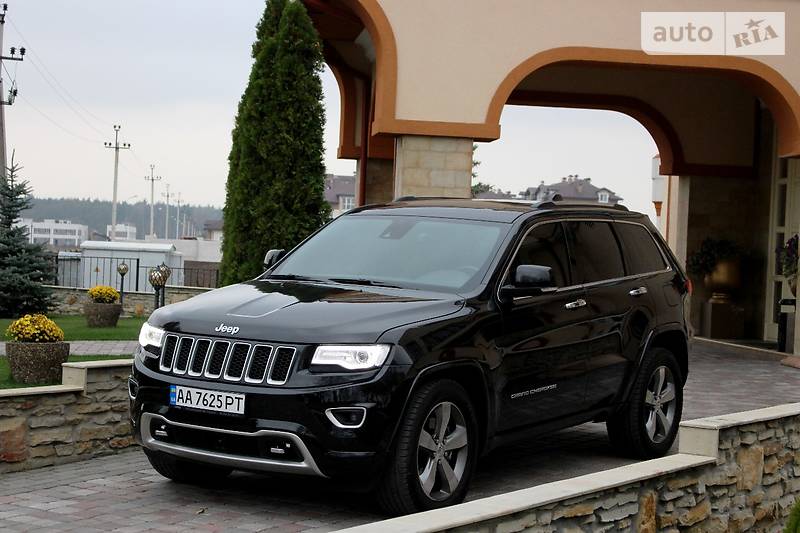 Внедорожник / Кроссовер Jeep Grand Cherokee 2016 в Киеве