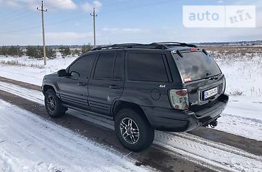 Внедорожник / Кроссовер Jeep Grand Cherokee 2000 в Ровно