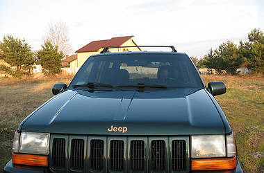 Внедорожник / Кроссовер Jeep Grand Cherokee 1996 в Киеве