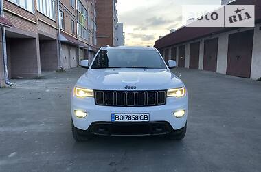 Внедорожник / Кроссовер Jeep Grand Cherokee 2016 в Чорткове