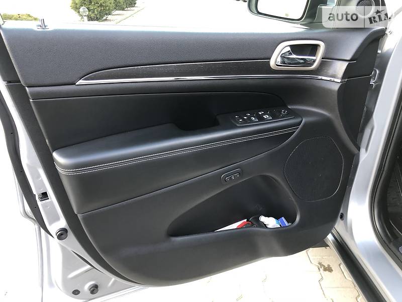 Позашляховик / Кросовер Jeep Grand Cherokee 2017 в Хмельницькому