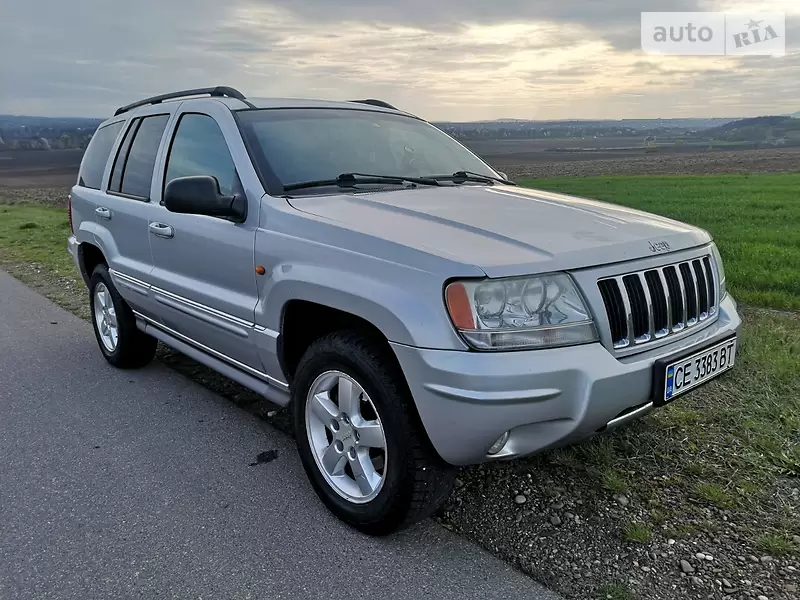 Внедорожник / Кроссовер Jeep Grand Cherokee 2003 в 
