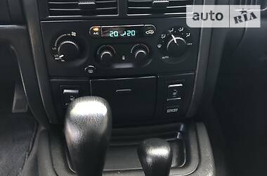 Внедорожник / Кроссовер Jeep Grand Cherokee 2004 в 