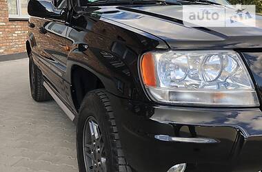 Внедорожник / Кроссовер Jeep Grand Cherokee 2004 в 