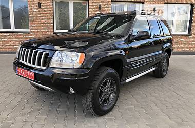 Внедорожник / Кроссовер Jeep Grand Cherokee 2004 в 