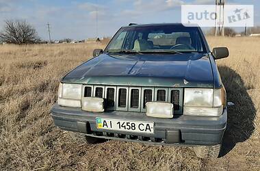 Внедорожник / Кроссовер Jeep Grand Cherokee 1994 в Борисполе