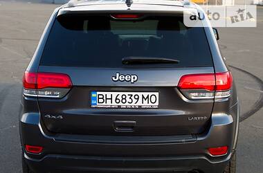 Внедорожник / Кроссовер Jeep Grand Cherokee 2016 в Киеве