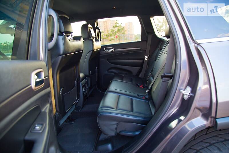 Позашляховик / Кросовер Jeep Grand Cherokee 2016 в Києві фото 14 Позашляховик / Кросовер Jeep Grand Cherokee 2016 в Києві