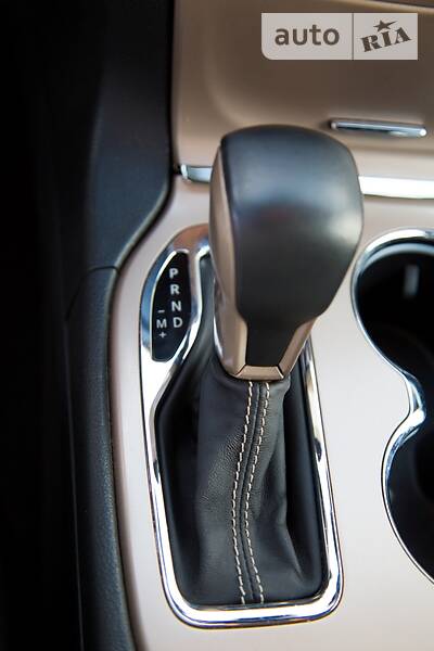 Позашляховик / Кросовер Jeep Grand Cherokee 2016 в Києві фото 25 Позашляховик / Кросовер Jeep Grand Cherokee 2016 в Києві