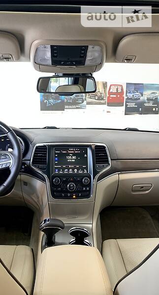 Позашляховик / Кросовер Jeep Grand Cherokee 2015 в Чернігові фото 22 Позашляховик / Кросовер Jeep Grand Cherokee 2015 в Чернігові