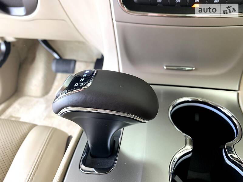 Позашляховик / Кросовер Jeep Grand Cherokee 2015 в Чернігові фото 25 Позашляховик / Кросовер Jeep Grand Cherokee 2015 в Чернігові