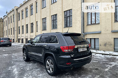 Внедорожник / Кроссовер Jeep Grand Cherokee 2011 в Киеве