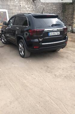 Внедорожник / Кроссовер Jeep Grand Cherokee 2011 в Киеве