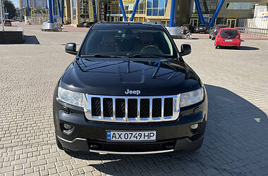 Внедорожник / Кроссовер Jeep Grand Cherokee 2013 в Харькове