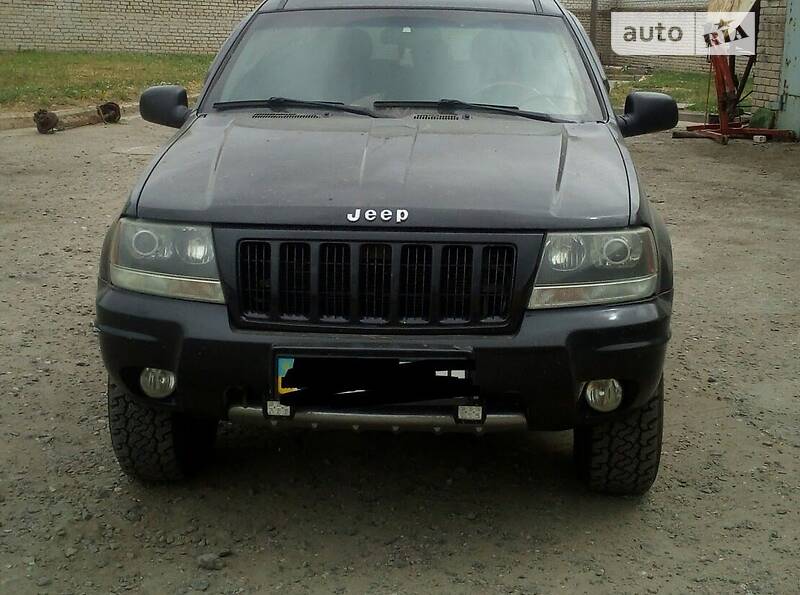 Внедорожник / Кроссовер Jeep Grand Cherokee 2004 в Николаеве