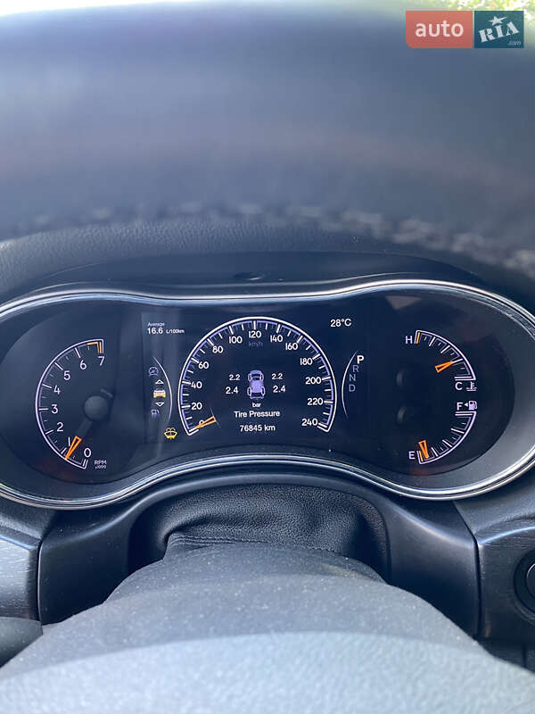 Внедорожник / Кроссовер Jeep Grand Cherokee 2017 в Киеве фото 19 Внедорожник / Кроссовер Jeep Grand Cherokee 2017 в Киеве