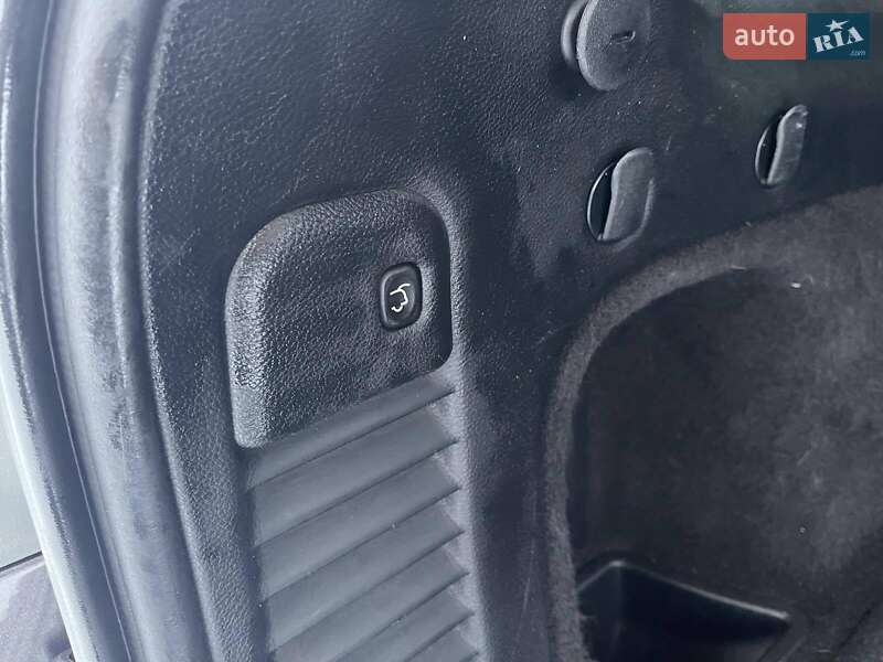 Внедорожник / Кроссовер Jeep Grand Cherokee 2017 в Киеве