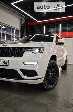 Jeep Grand Cherokee 2016