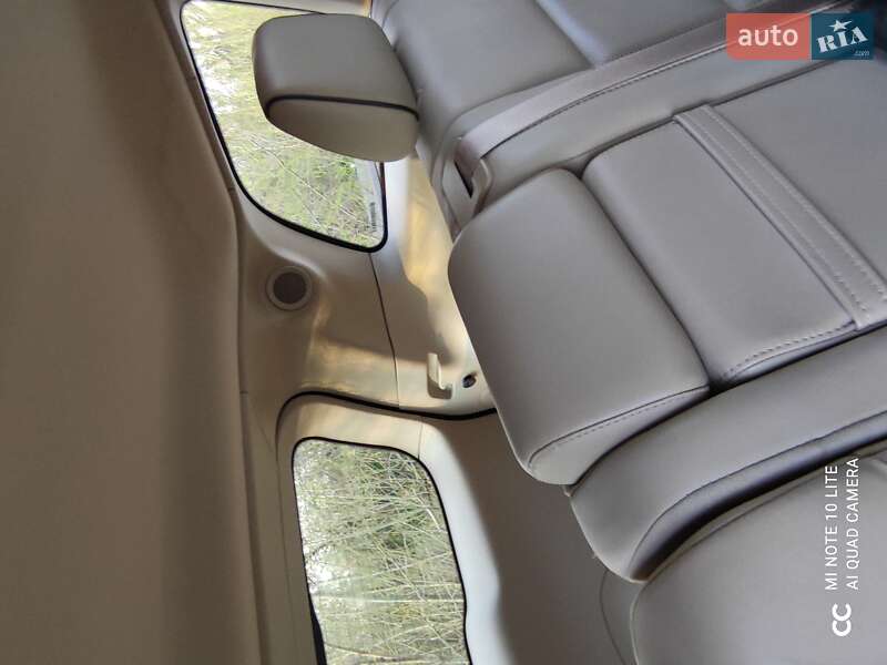 Внедорожник / Кроссовер Jeep Grand Cherokee 2013 в Бориславе фото 15 Внедорожник / Кроссовер Jeep Grand Cherokee 2013 в Бориславе