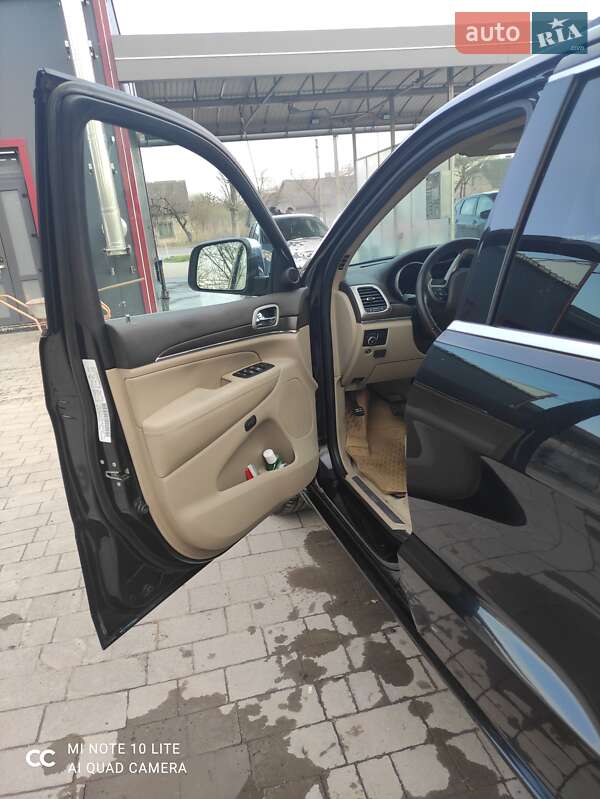 Внедорожник / Кроссовер Jeep Grand Cherokee 2013 в Бориславе фото 18 Внедорожник / Кроссовер Jeep Grand Cherokee 2013 в Бориславе