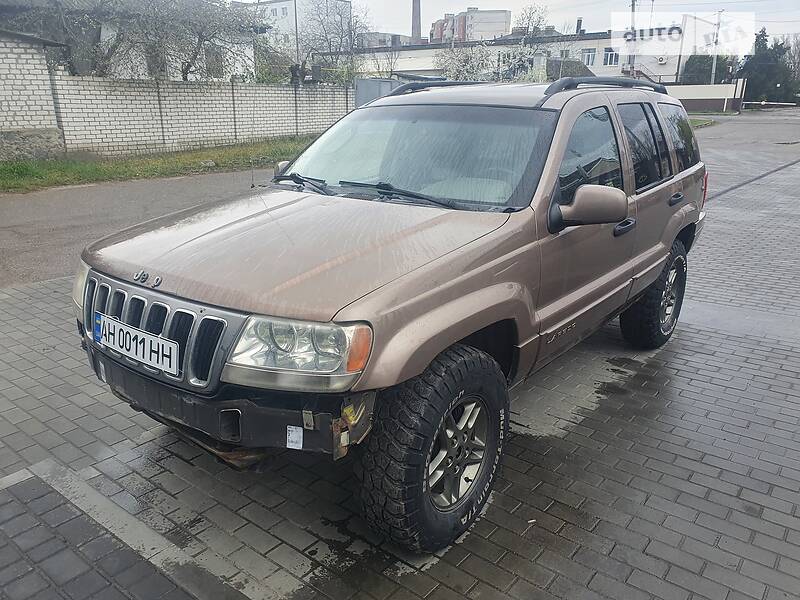 Внедорожник / Кроссовер Jeep Grand Cherokee 2002 в Харькове