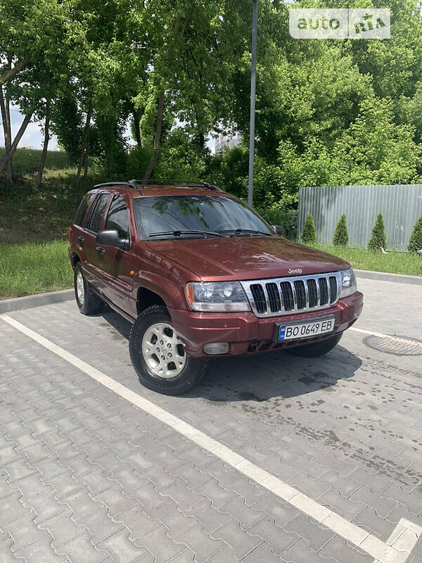Внедорожник / Кроссовер Jeep Grand Cherokee 2000 в Хмельницком