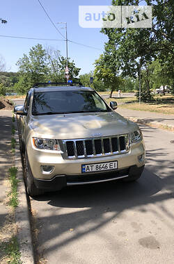 Позашляховик / Кросовер Jeep Grand Cherokee 2011 в Києві