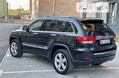 Внедорожник / Кроссовер Jeep Grand Cherokee 2011 в Ровно