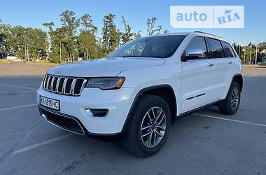 Позашляховик / Кросовер Jeep Grand Cherokee 2019 в 