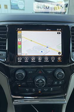 Позашляховик / Кросовер Jeep Grand Cherokee 2019 в 