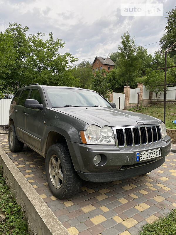Внедорожник / Кроссовер Jeep Grand Cherokee 2006 в Черновцах