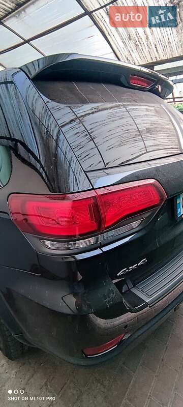 Внедорожник / Кроссовер Jeep Grand Cherokee 2017 в Чернигове